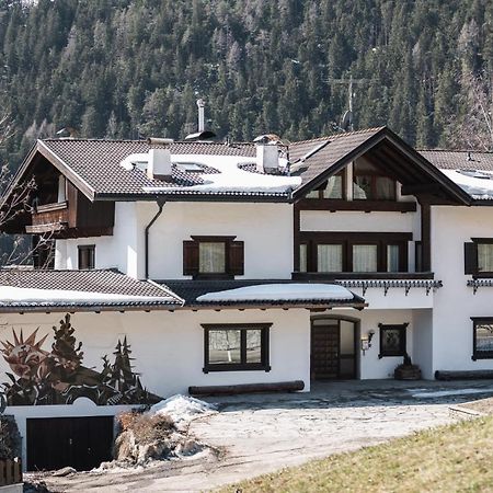 Kronplatz Lodge Dolomites San Vigilio Extérieur photo